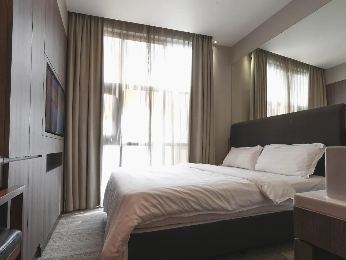 Amrise Hotel Kitchener Singapore