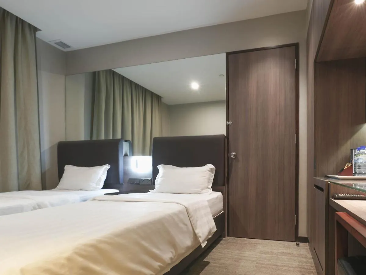 Amrise Hotel Kitchener Singapore 3*,  Singapore