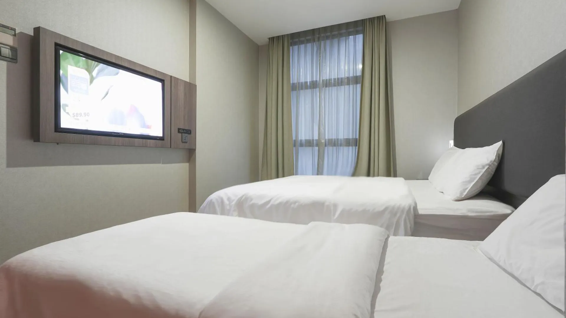 Amrise Hotel Kitchener Singapore