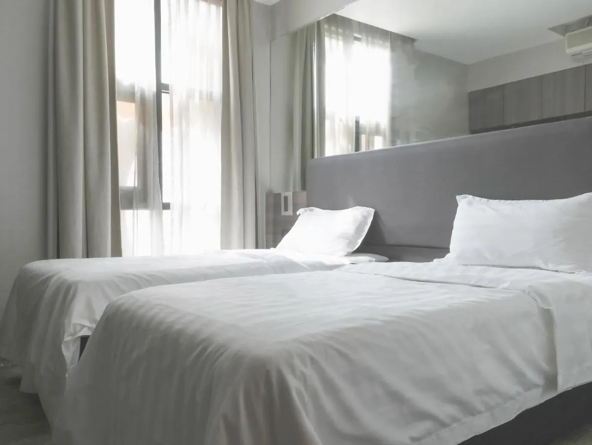 Amrise Hotel Kitchener Singapore