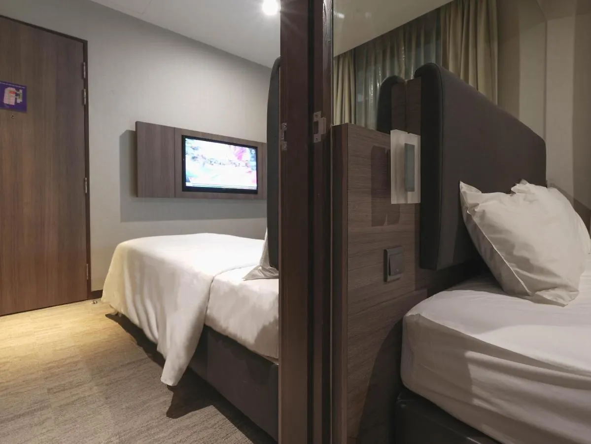 Amrise Hotel Kitchener Singapore 3*,  Singapore